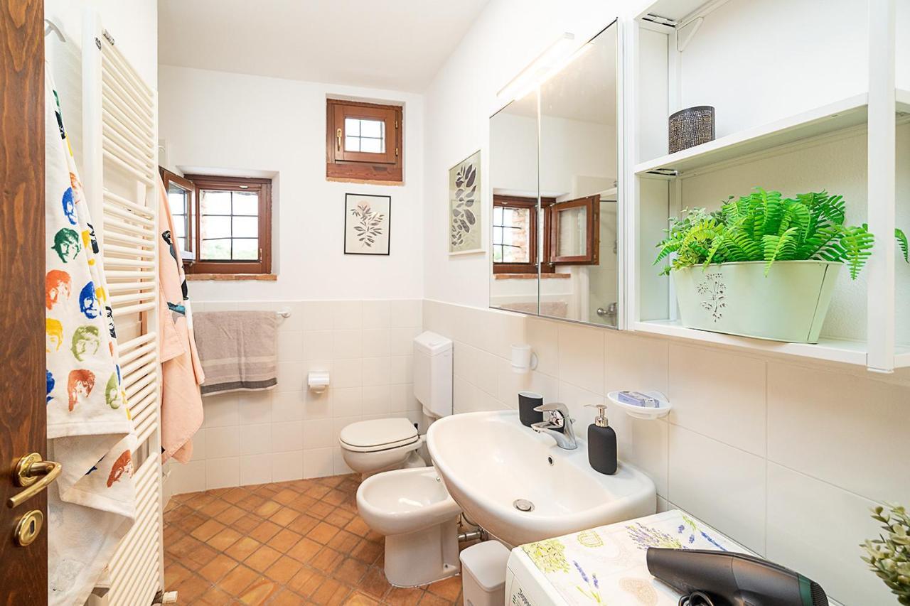 Ferienhaus Nocino - Regarda Travel *